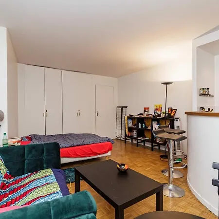 Bright Studio Near Canal Saint-martin *